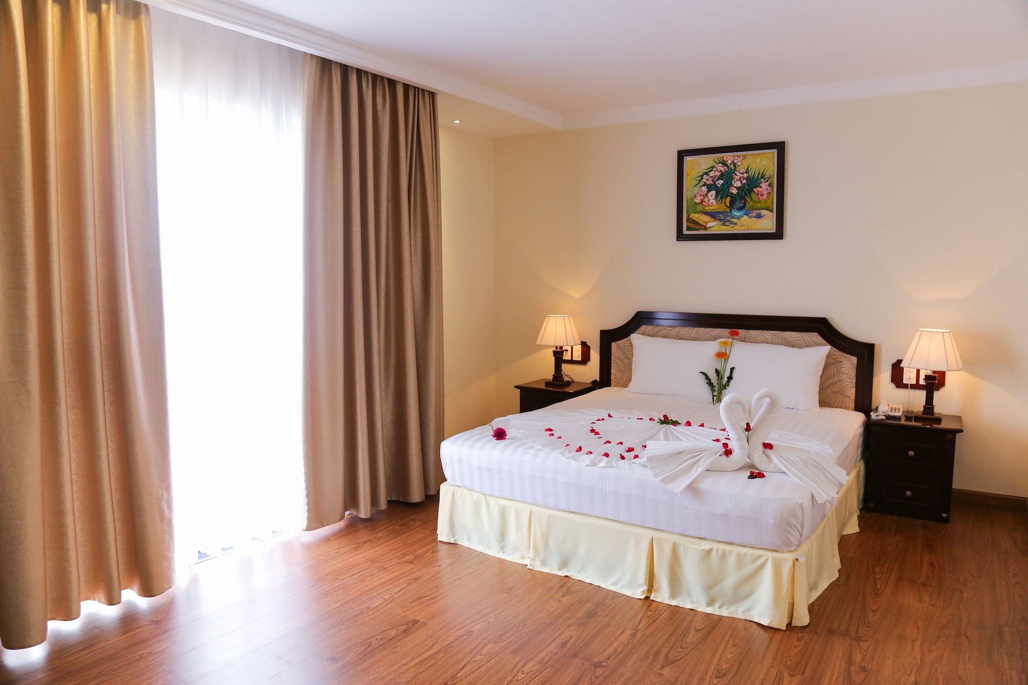 Iris Dalat Hotel Eksteriør bilde