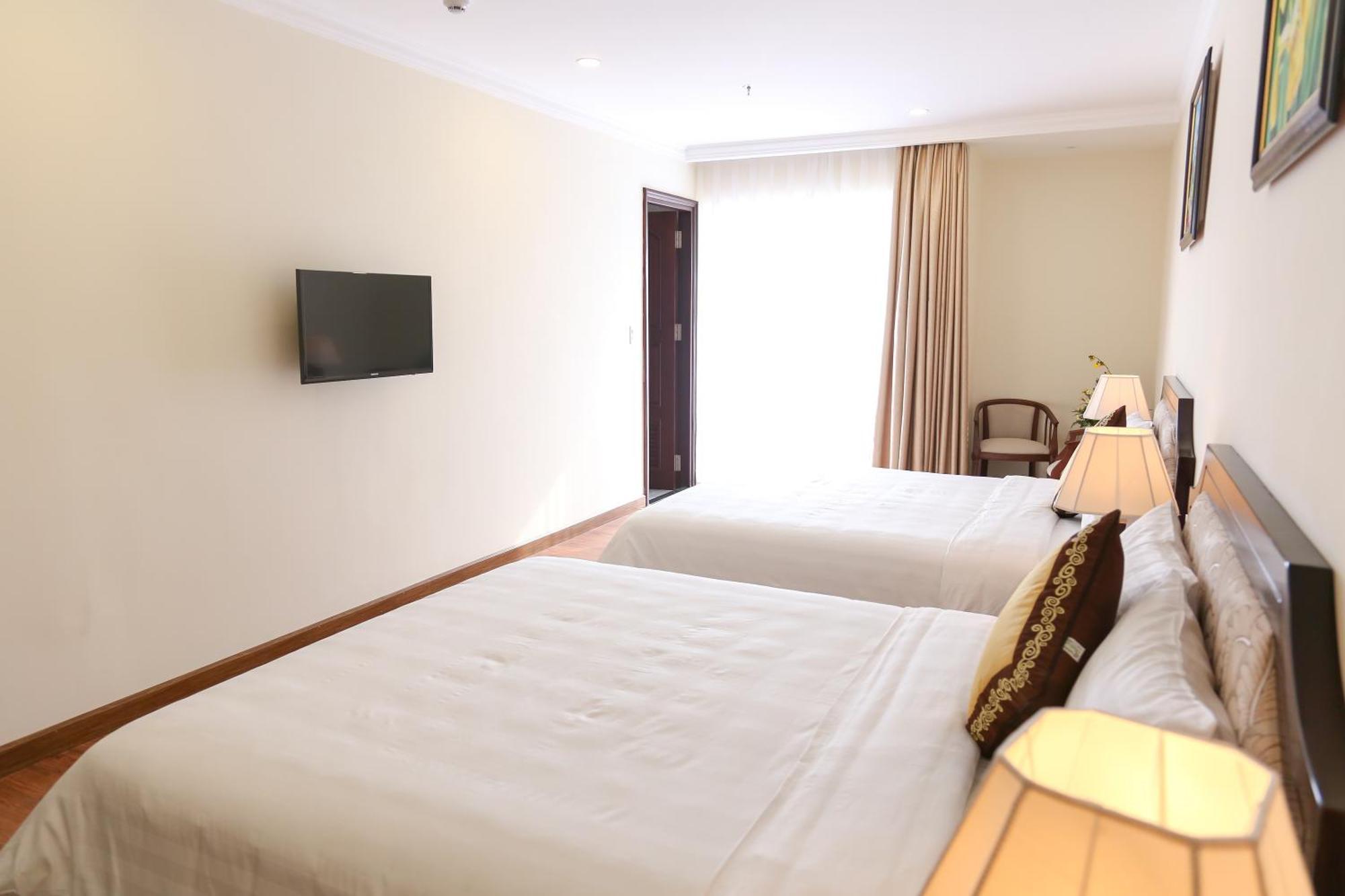 Iris Dalat Hotel Eksteriør bilde