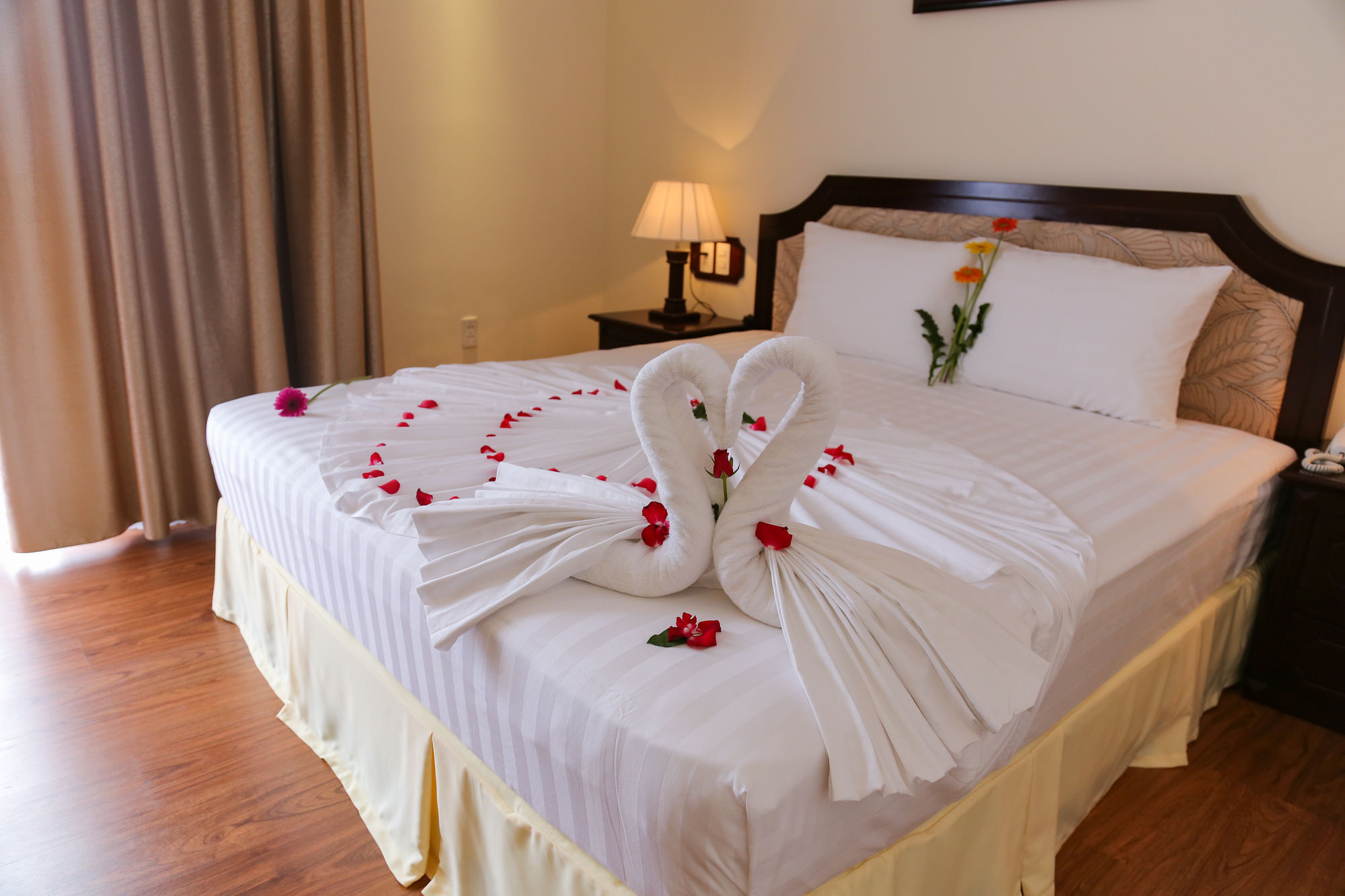 Iris Dalat Hotel Eksteriør bilde